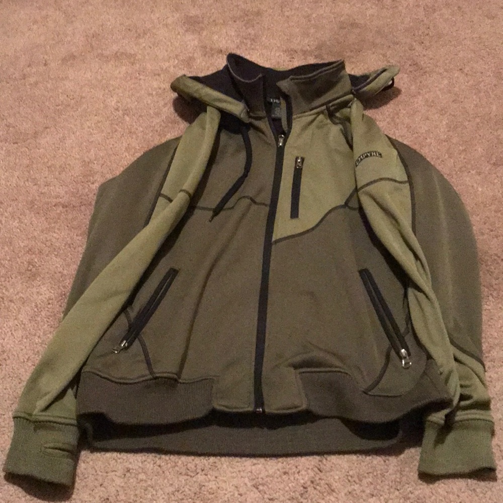 Empyre sweater